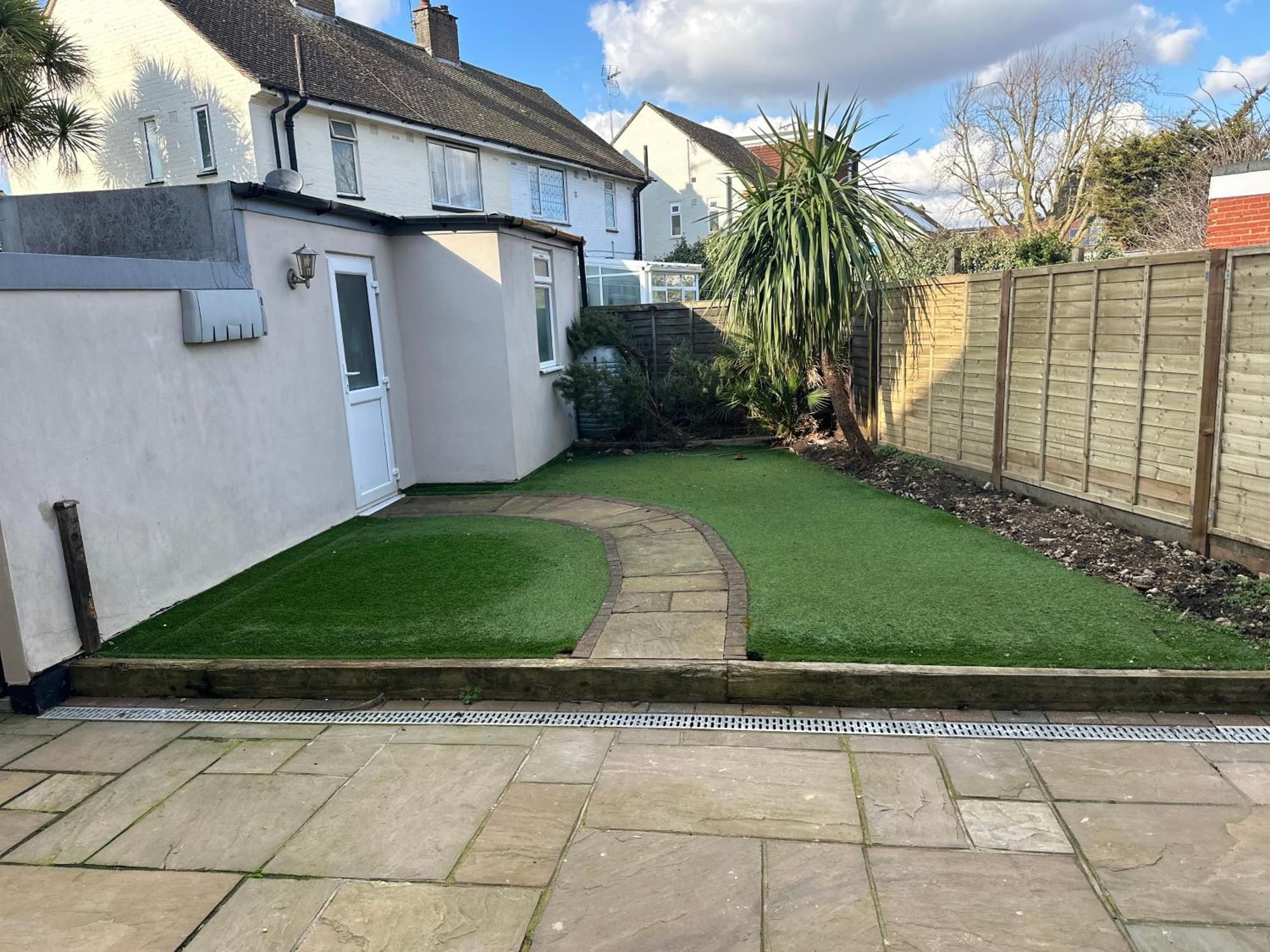 Cosy En-Suite Double Room1 Heathrow Accommodation Northolt  Exteriör bild